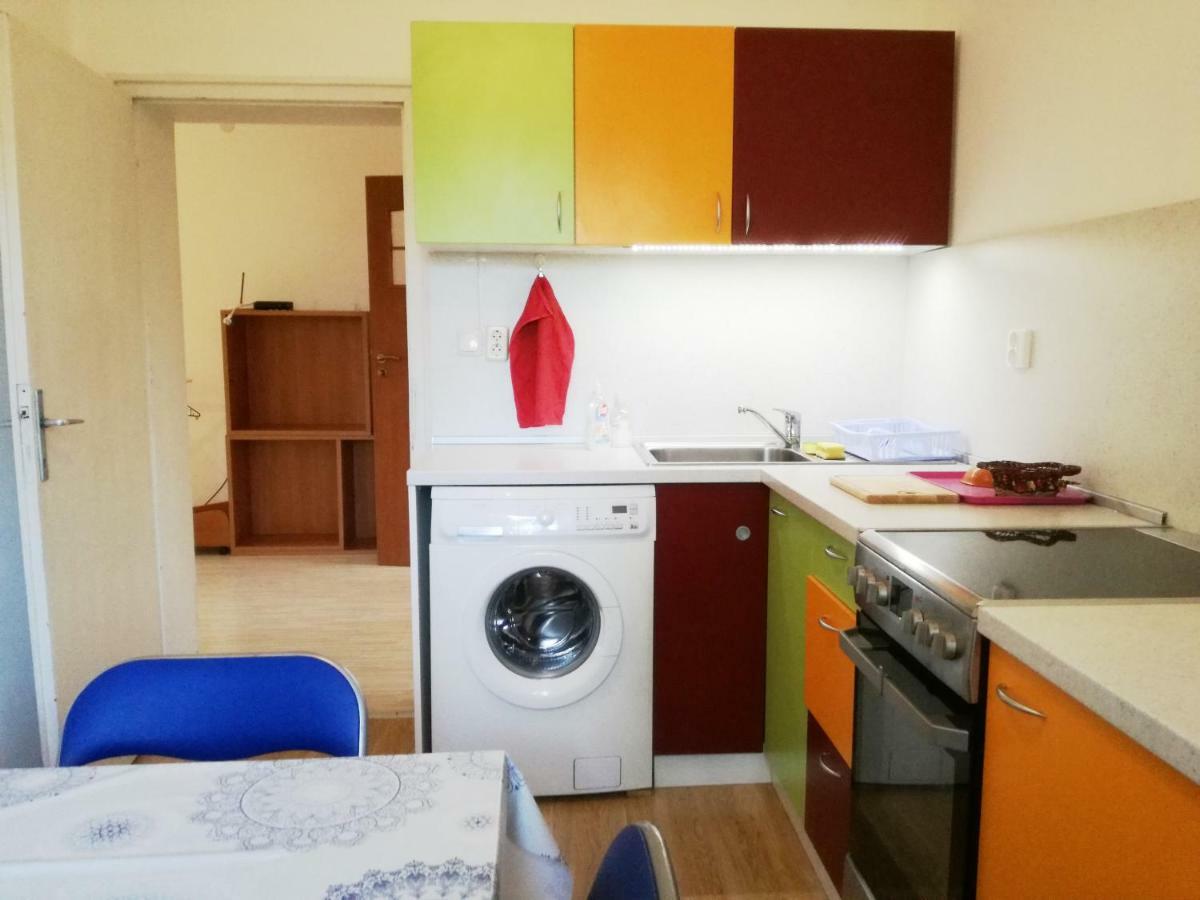 Стаи за гости Дом Градина Вита / Guest Rooms “House Vita Garden” София Екстериор снимка