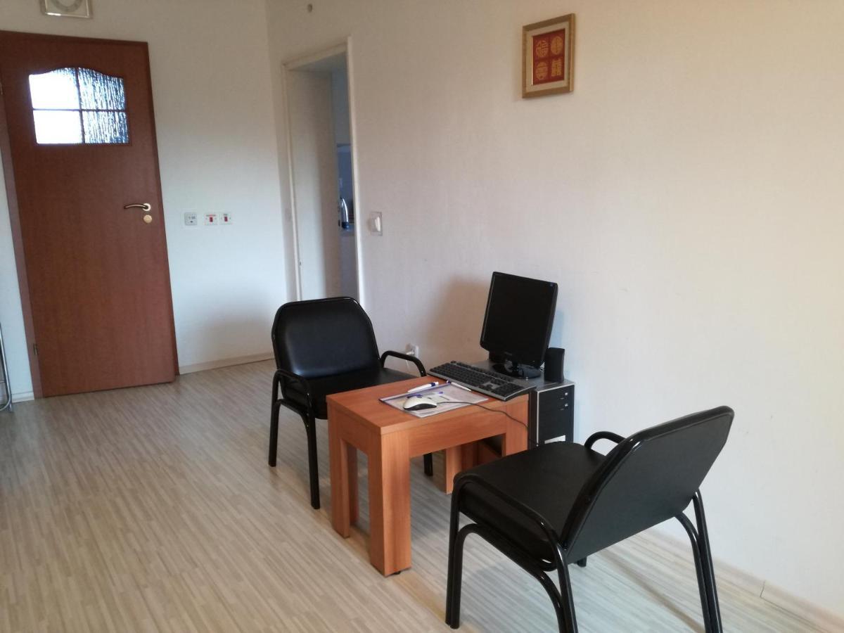 Стаи за гости Дом Градина Вита / Guest Rooms “House Vita Garden” София Екстериор снимка