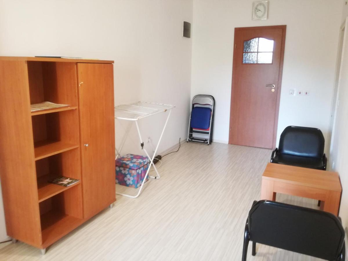 Стаи за гости Дом Градина Вита / Guest Rooms “House Vita Garden” София Екстериор снимка