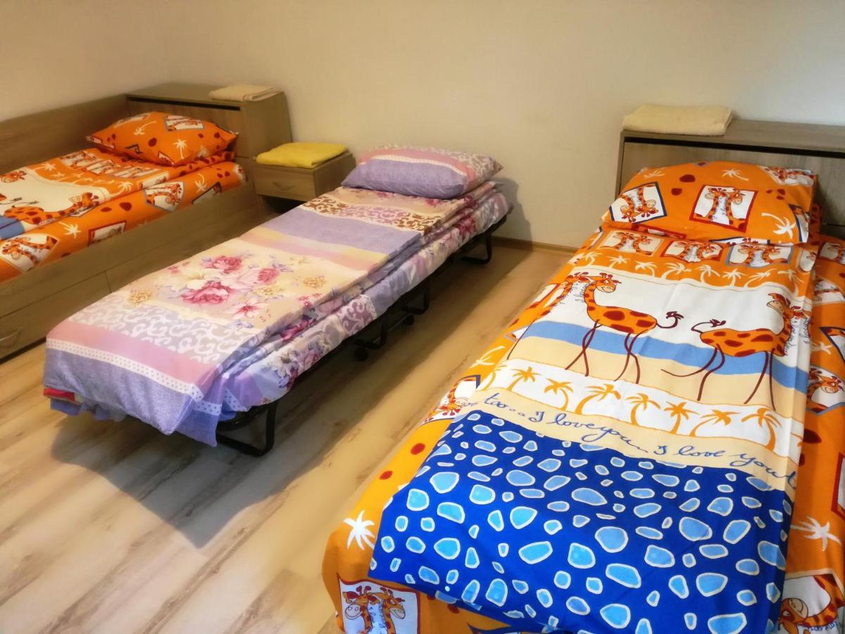 Стаи за гости Дом Градина Вита / Guest Rooms “House Vita Garden” София Екстериор снимка